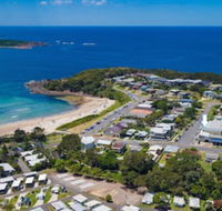 Blue View at Fingal Bay - Australia Accommodation