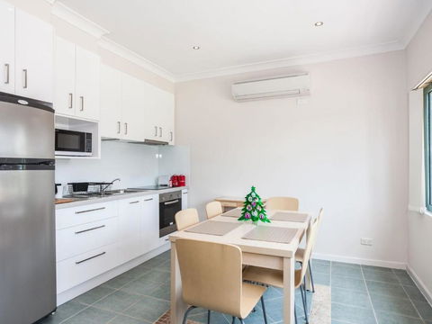 Anglesea River Apartments 2 Bed Unit 2 / 4 - Australia Accommodation 2
