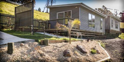 Sunny Gum - Australia Accommodation 2