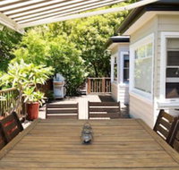 Sunrise House - Australia Accommodation