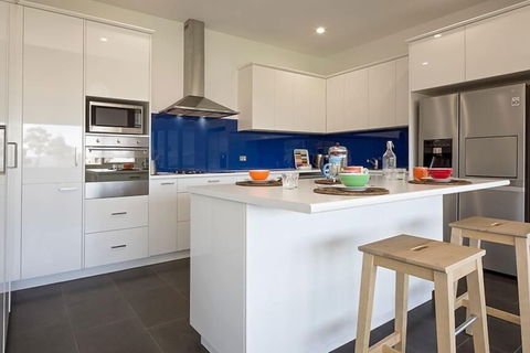 Manna Tree Farm -modern Home With Majestic Views In Stunning Countryside - Australia Accommodation 2