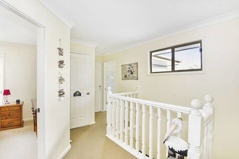 Annes Beach Getaway - Australia Accommodation 6