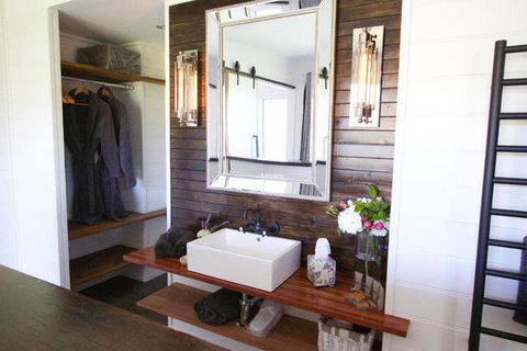 Amaroo Valley Springs - Australia Accommodation 2