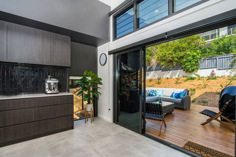 Wollumbin Haus - Australia Accommodation 4