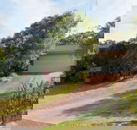 Wildflowers at Fingal Bay - Australia Accommodation