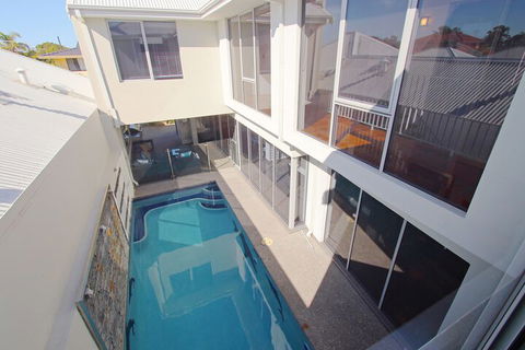 Ambar Villa - Australia Accommodation 1