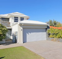 Ambar Villa - Australia Accommodation