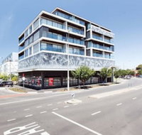 Spacious Urban Oasis in Central Location - Australia Accommodation