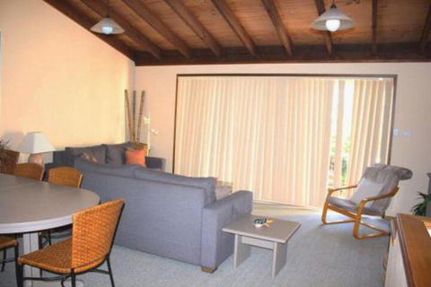 Coastal Retreat Unit 3 - Australia Accommodation 3