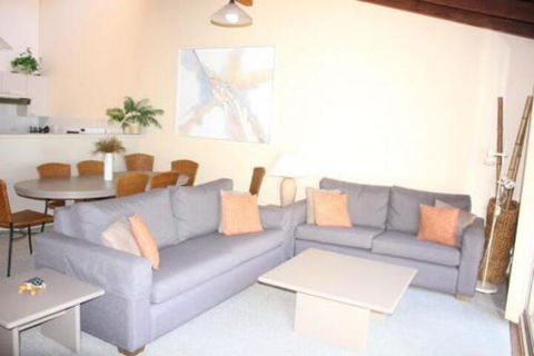 Coastal Retreat Unit 3 - Australia Accommodation 7