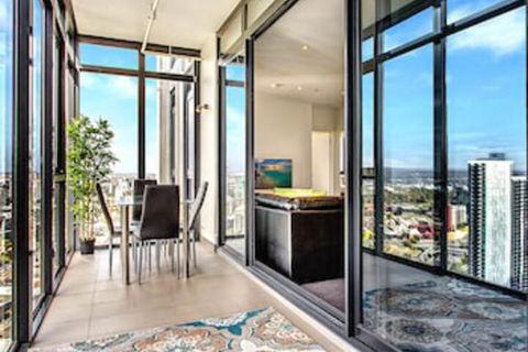 MJ Shortstay Bank Apartments - Australia Accommodation 6