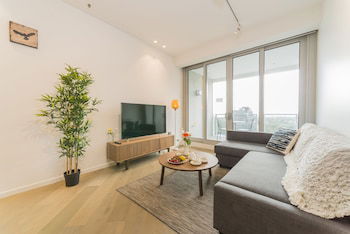 Pride Fawkner Apartments Bay-view LXII - Australia Accommodation 3