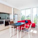 Amazing Location 1BR Apartment In Melbourne CBD - Australia Accommodation 0