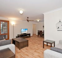 Skippers Rest 27 Government Road - Australia Accommodation