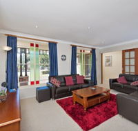 The Bay House 48 Government Road - Australia Accommodation