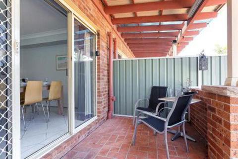 Rocky Pt Rd 83A Fingal Bay - Australia Accommodation 5