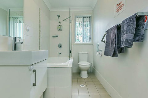 An Ideal Wine Country Getaway Villa - Australia Accommodation 3