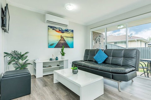 An Ideal Wine Country Getaway Villa - Australia Accommodation 4