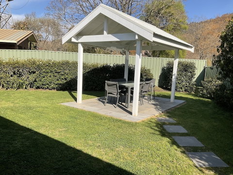 Valley View Townhouse - On The RAIL TRAIL - Australia Accommodation 6