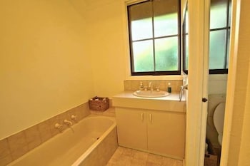 Namaste - Great Family Getaway - Australia Accommodation 5