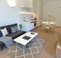 Spacious Cosy Bedroom Suite  Large Balcony - Australia Accommodation