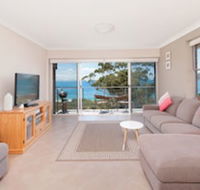 Luskin Lodge Unit 15 / 29 Weatherly Close - Australia Accommodation