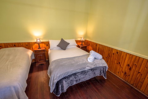 Murphy's Cottage - Australia Accommodation 0