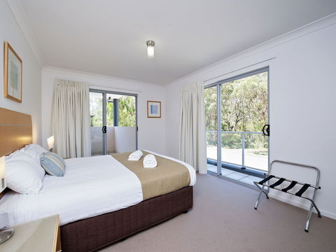 Shoal Bay Beachclub Level 1 Beachclub Unit 10 - Australia Accommodation 5