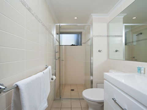 Shoal Bay Beachclub Level 1 Beachclub Unit 10 - Australia Accommodation 4
