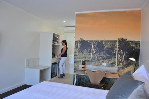 The Griff Motel - Australia Accommodation 4