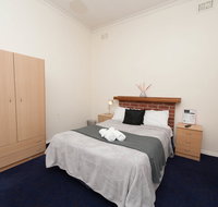 Riverina Hotel