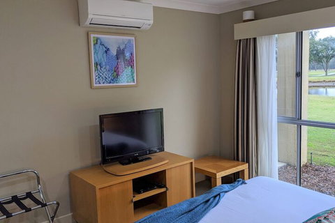Jewel In The Crowne - Australia Accommodation 2