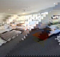 Ocean Shores Unit 11 at South West Rocks - Australia Accommodation