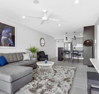 Direct Hotels - North Shore Kawana - Australia Accommodation
