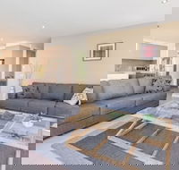 Birch Holiday House - Australia Accommodation