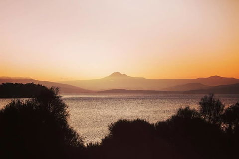 Manfield City Waterfront View Cottage - Australia Accommodation 0