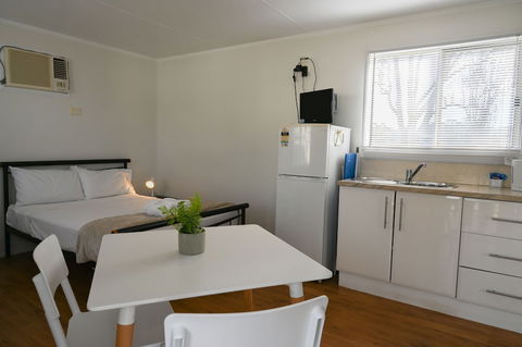 Crows Nest QLD Tourist Park - Australia Accommodation 3