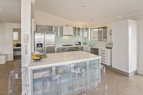 Margaret River Farmhouse - Australia Accommodation 3