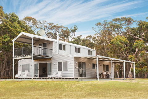 Margaret River Farmhouse - Australia Accommodation 5