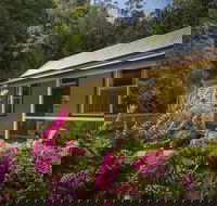 Creek Cottage - Australia Accommodation