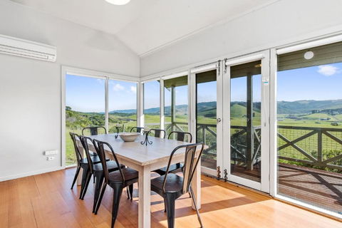 Joanna Cottage - Australia Accommodation 6