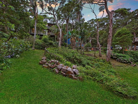 Copacabana Treehouse 36 Oceano Street Copacabana - Australia Accommodation 4