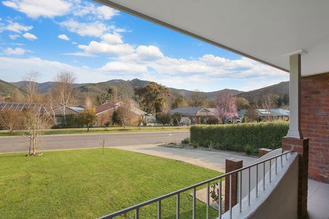 Abbey Rose - Bright, VIC - Australia Accommodation 3
