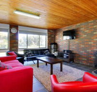 47 Anderson with Pool in Cowes - Australia Accommodation