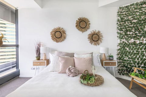 Airhome Brisbane CBD Apartments - Australia Accommodation 6
