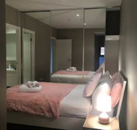 Lovely home - Australia Accommodation