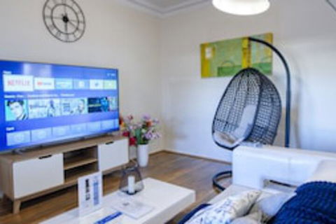 Wollongong Train Station Holiday House - Australia Accommodation 0