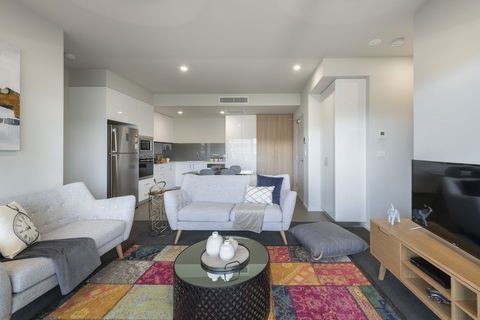 Astra Apartments Merewether - Australia Accommodation 5