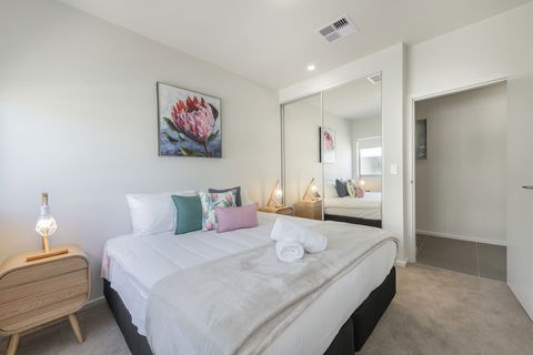 Astra Apartments Merewether - Australia Accommodation 4