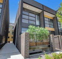 Accommodate Canberra - Parbery - Australia Accommodation